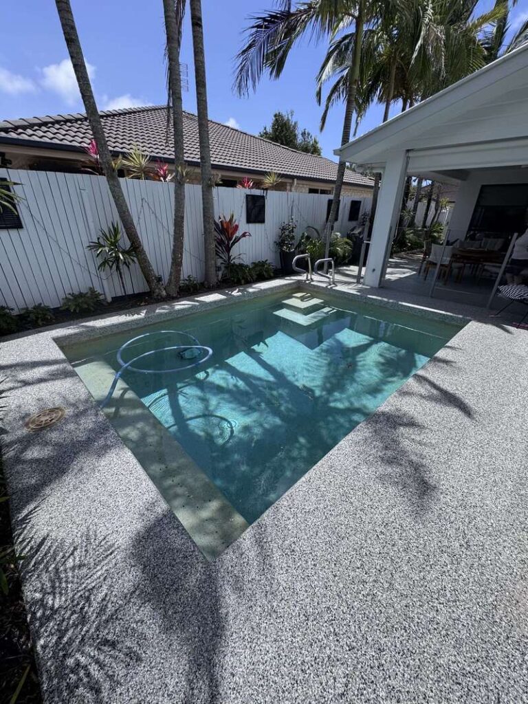 3DED65C6-25F2-446D-957B-A49405A54A41