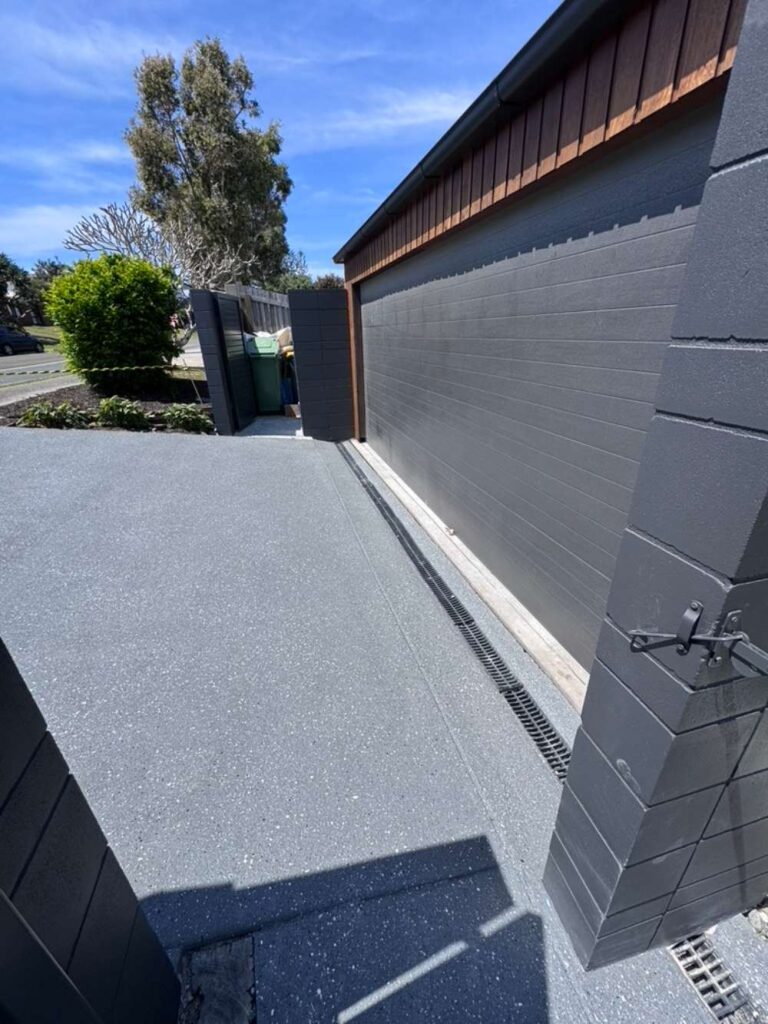 0C020464-617B-40A3-8EEA-3D5B8B08741E_1_105_c